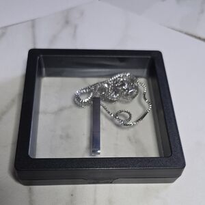 Elegant Silver Necklace